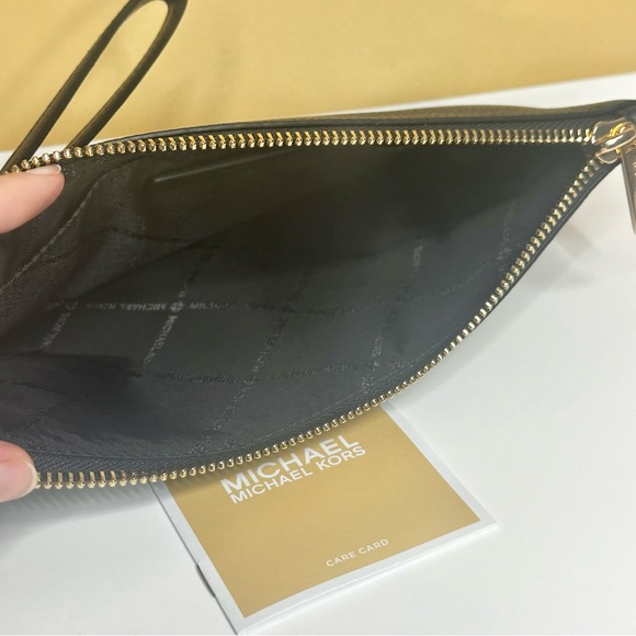 Michael Kors Women's Jet Set Travel Large Top Zip Black - New! - Picture 7 of 10